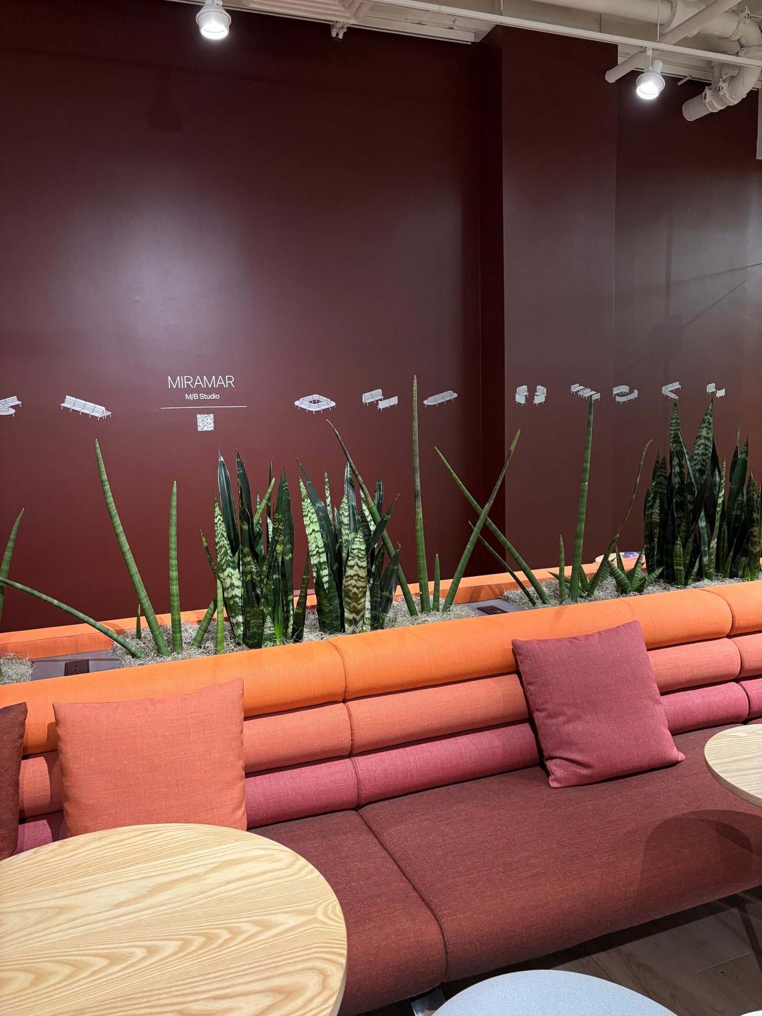 3_Biophilia_NeoCon_Design Days_2025 3_Biophilia_NeoCon_Design Days_2025