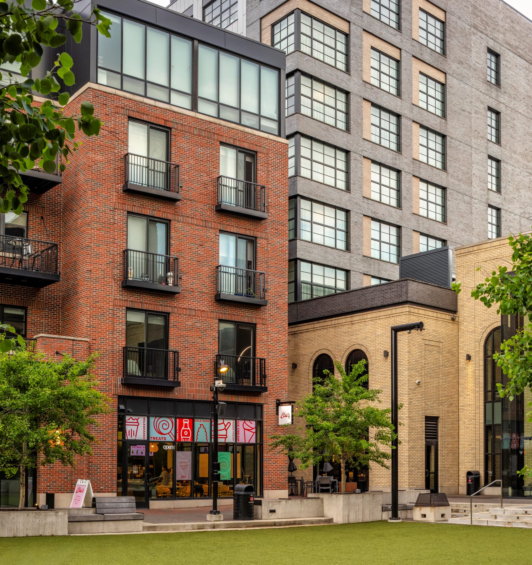 2598-E_Studio Park Tower_Integrated Architecture 2598-E_Studio Park Tower_Integrated Architecture